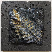 <b>*NEW*</b> Fern 6x6 Glass Tile on Basalt by Marian Fieldson <! local>