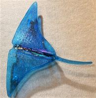 <b>*NEW*</b> Medium Dichroic Aqua-Blue Glass Manta Ray by Brian Dugan <! local>