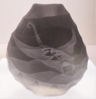 Sm Olive Manta Ray Pebble Vase by Heather Mettler <! local>