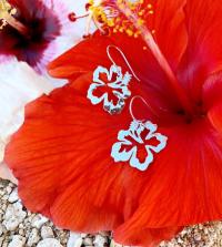 <b>*NEW*</b> Small Aloha Hibiscus Earrings by Kiele Jewelry <! local> <! aesthetic>